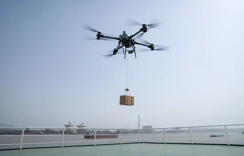 DJI FlyCart 30 - Image 2